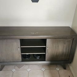 Italian-Made Solid Wood Cabinet / Media Console – Quality Build