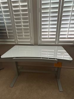 Tresanti Adjustable Height Sit/Stand Tech Desk, White