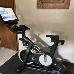 NordicTrack Commercial Series Bike S22i