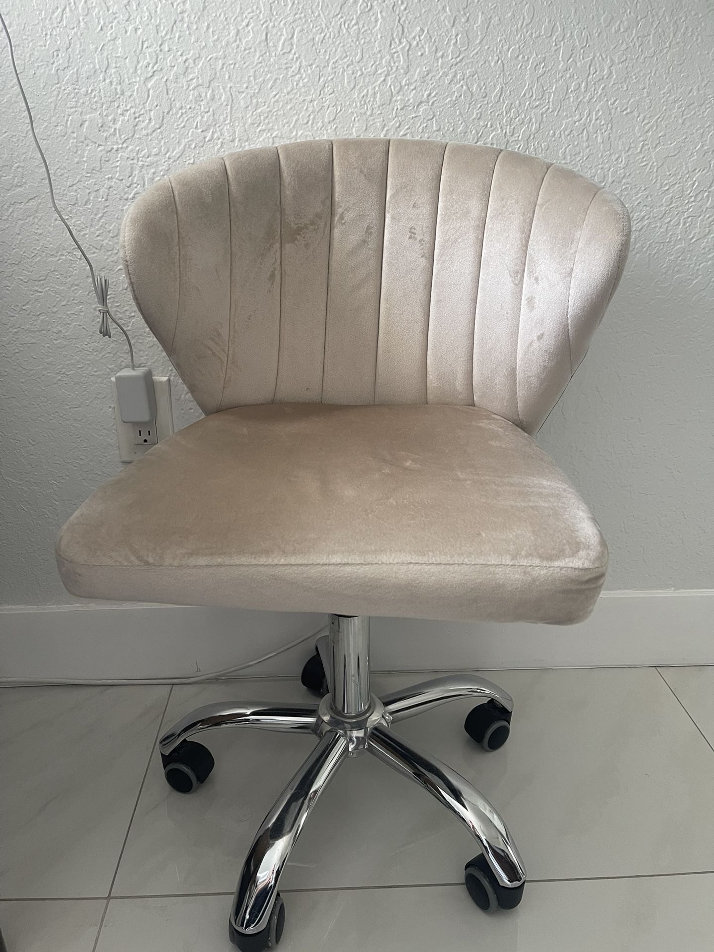 Desk Chair Great Condition
