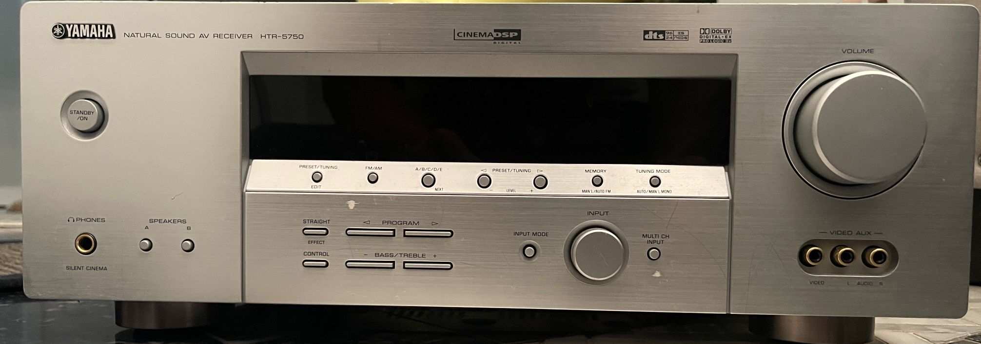 Yamaha 350 W Stereo Receiver