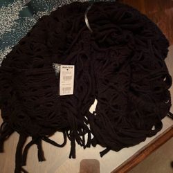 NEW. TILLYS FRINGE INFINITY BLACK SCARF . 