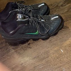 AIR VAPORMAX 360 ‘BLACK  Size US 9