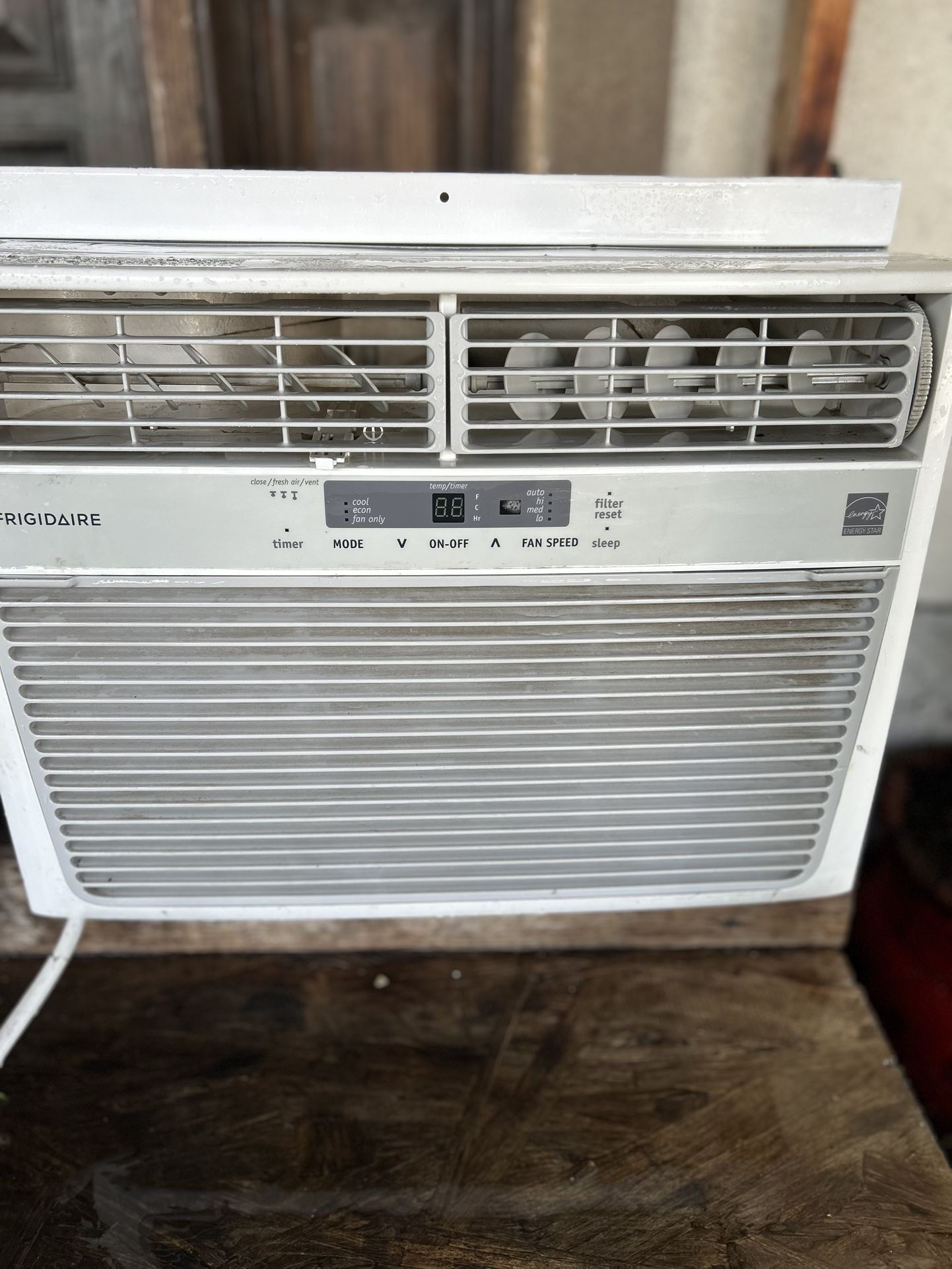 Frigidaire window AC 