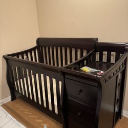 Baby Crib 