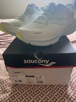 Saucony - Guide 18 - Women’s Size 8 Wide Width (D Width)
