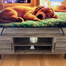Beautiful MCM Rustic Oak TV Stand 