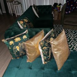 Emerald green TUFFTED couch