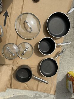 Calphalon!!!!!Pots With Glass Lids!!!!! Like New!!!!