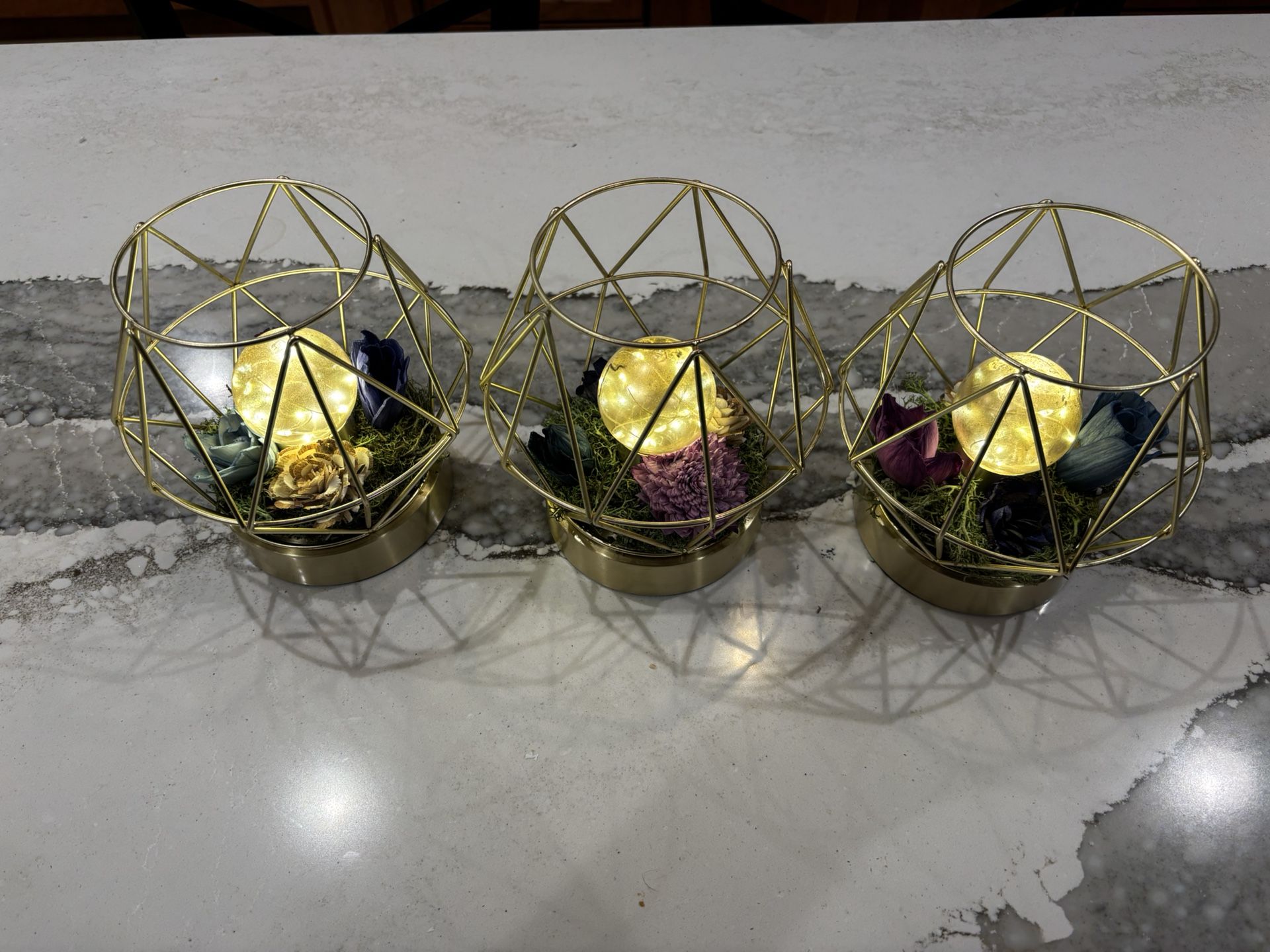 Gold Metal Table Lantern Decoration - Set Of 16
