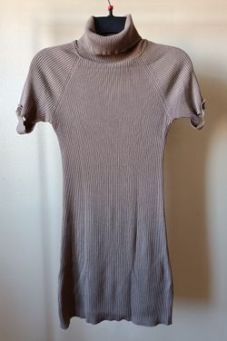 Ribbed Mini Dress w/ Turtle Neck. Size M