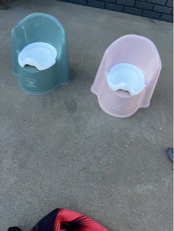 Baby Bjorn Potties & Booster Seat