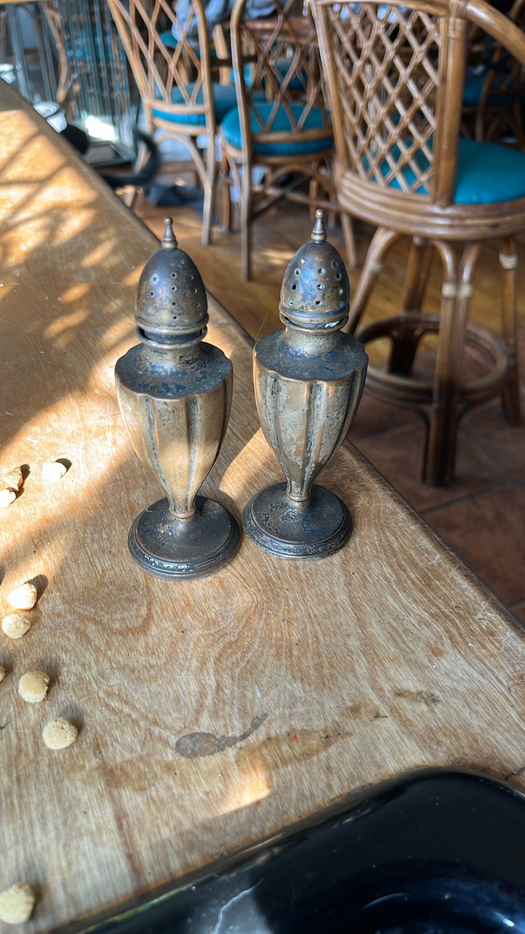 Salt and pepper shaker