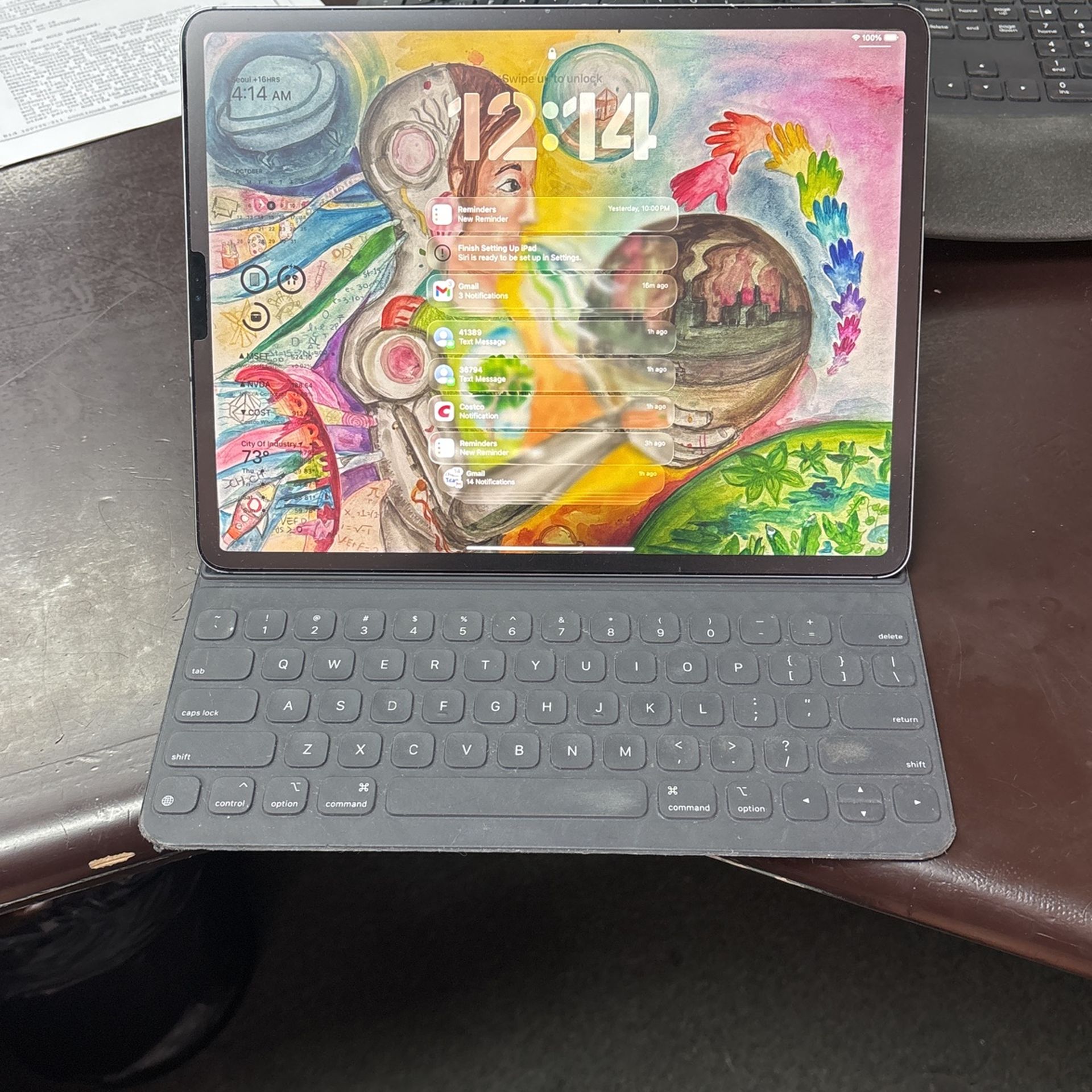 iPad 12.9 Inch 3rd Generation 256 gb & LTE Cellular With Two Keyboards