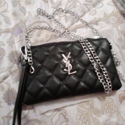 Wallet Crossbody/Wristlet Gold Or Silver