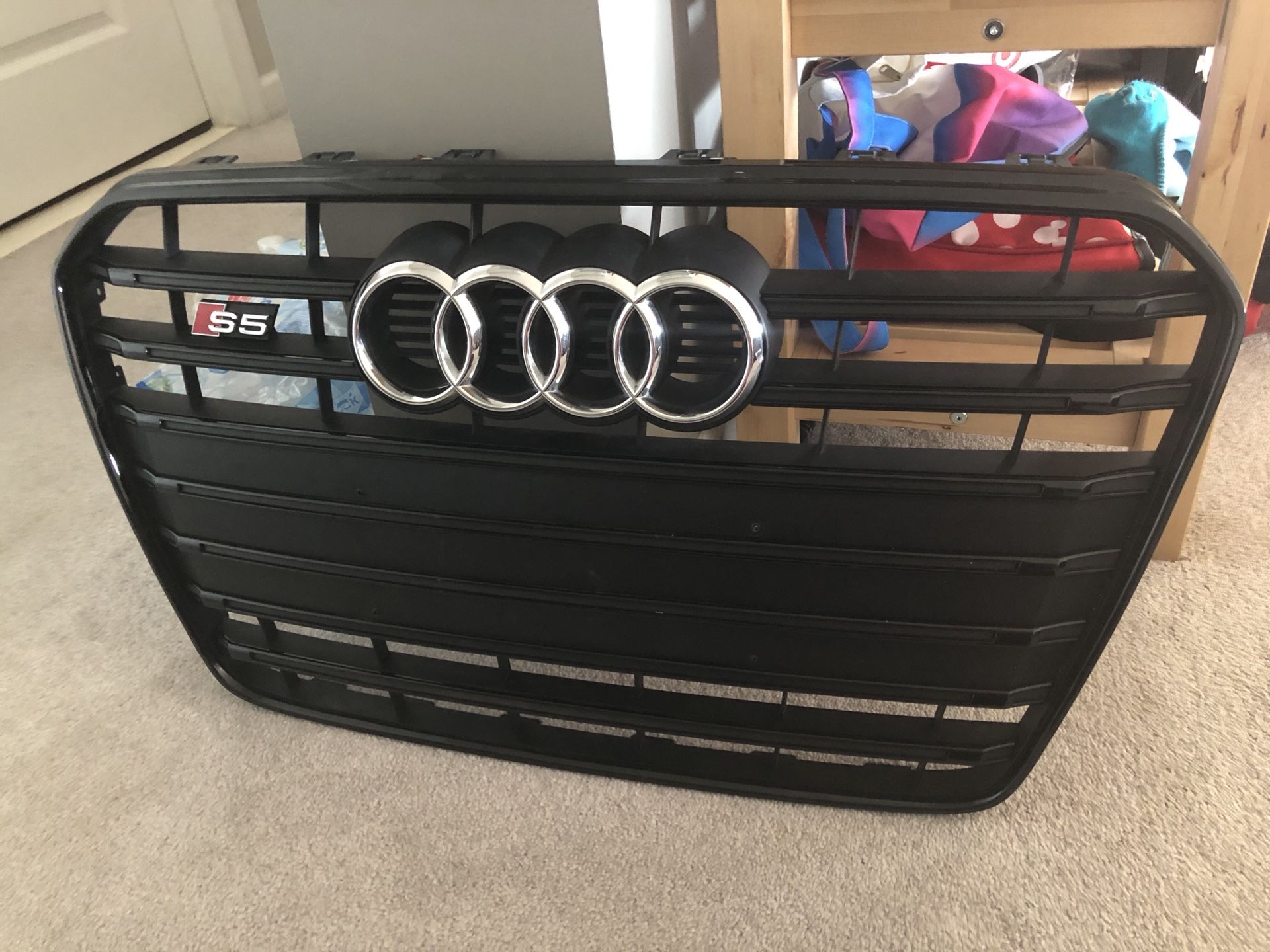 oem audi b8.5 (2013-2016) s5 black optics grille