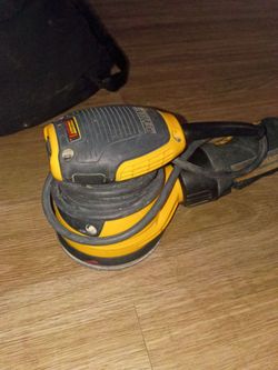 DeWalt sanders