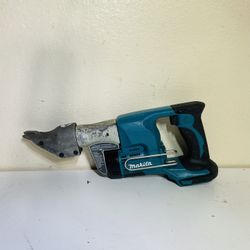 Makita $140