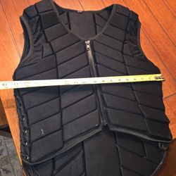 Hilason Adult  Riding Vest - Medium 