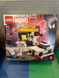 LEGO Marvel 76311 Miles Morales vs. the Spot
