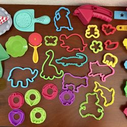 Play-Doh Peppa Pig and Miscellaneous Accessories 