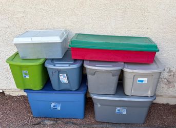 Pack of 8 storage totes, Sterilite/Room Essentials/Homz. Different sizes 18/30/35 Gallons. #46