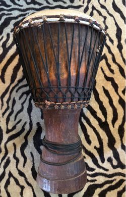 Authentic Hand-Carved African Djembe Drum - [12 “head]