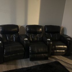 3full Leather Recliners !