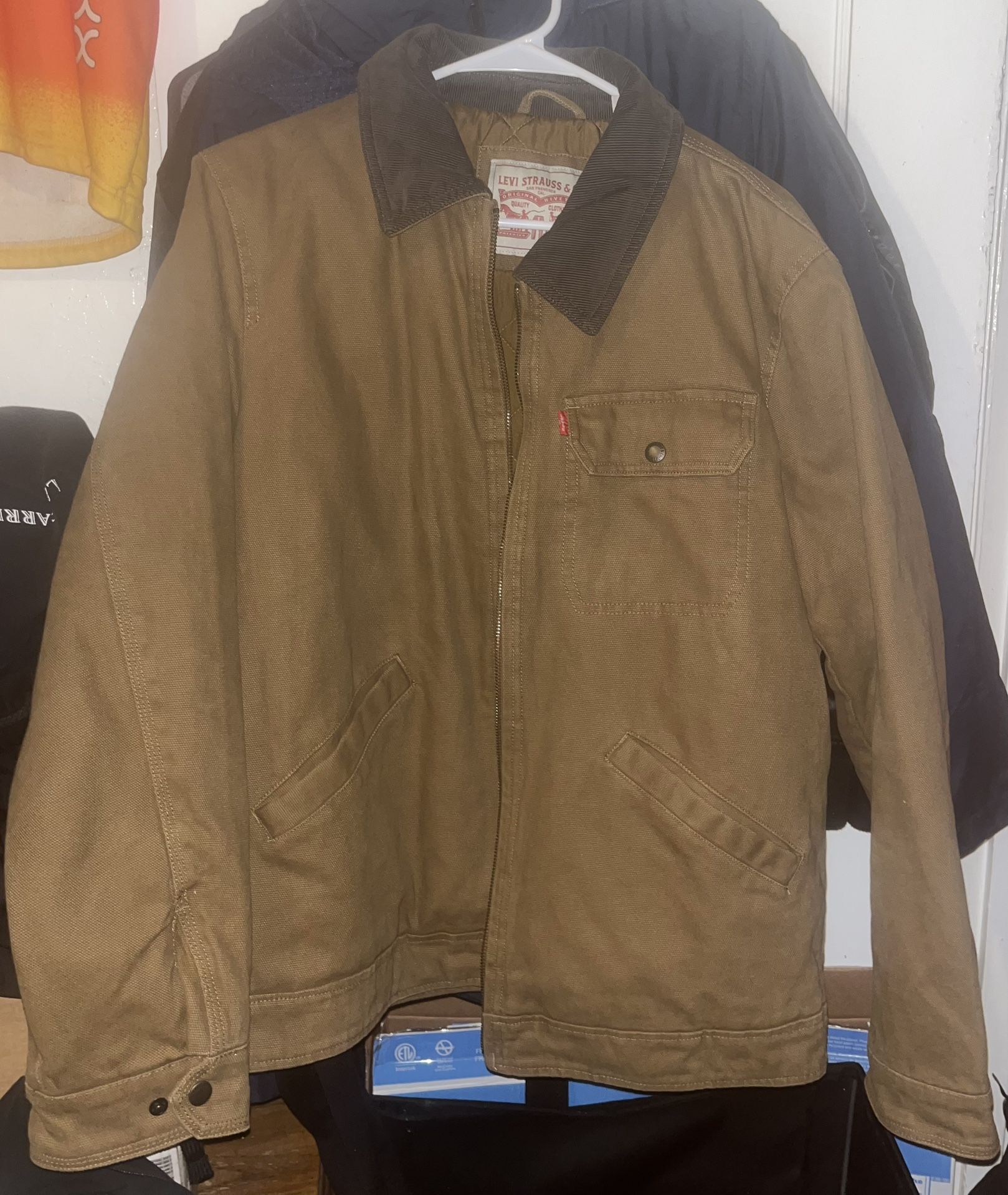 Levi’s Men’s Jacket Brown
