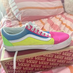 Vans 