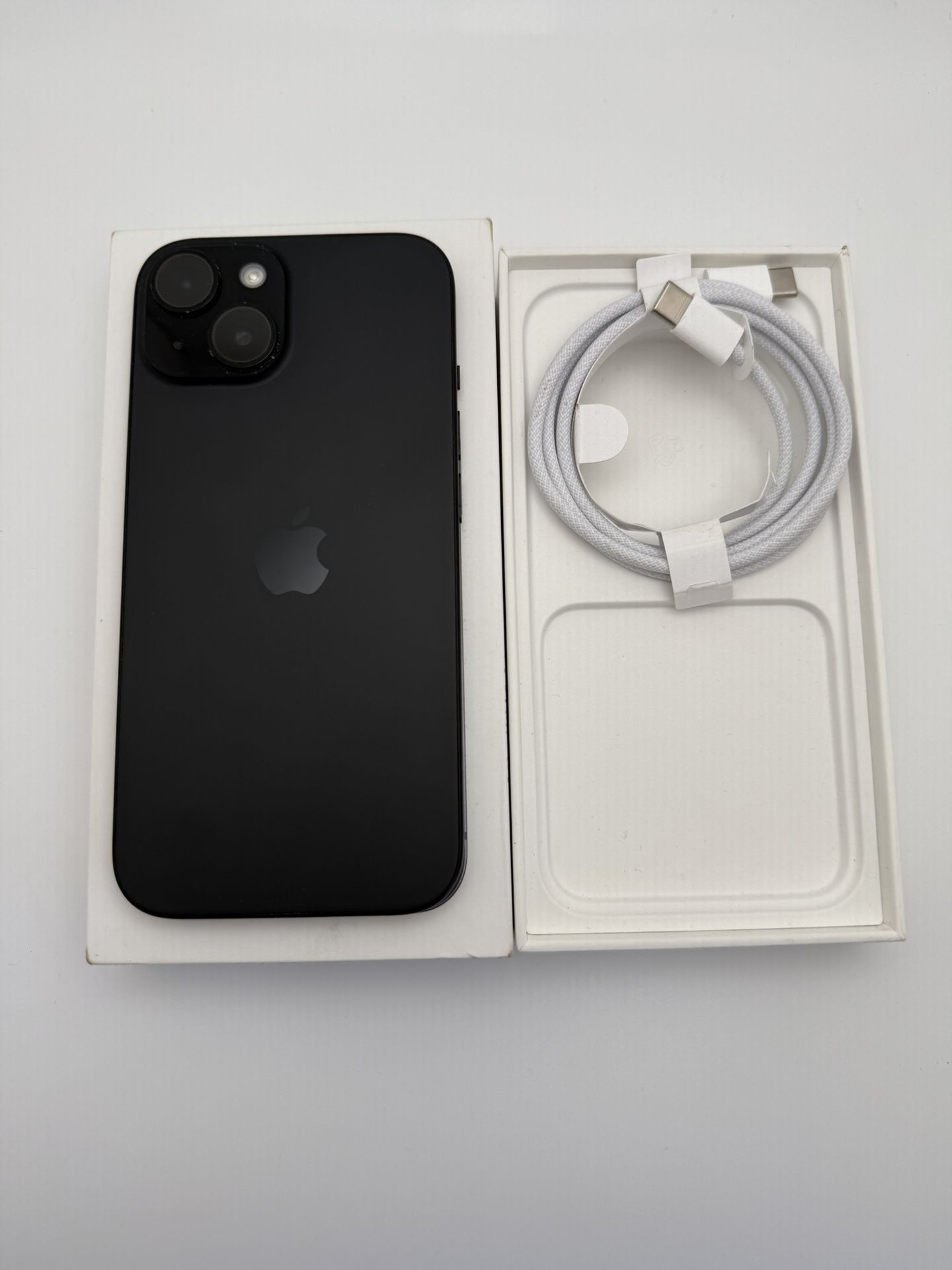 iPhone 15 | 128GB 
