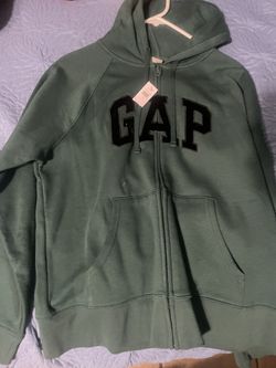 Brand New Gap Zip Up Sweater