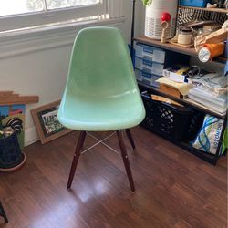 Modernica swivel chair 