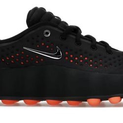 Nike Mind 002 Black Red 9.5 Women / 8 Men’s New