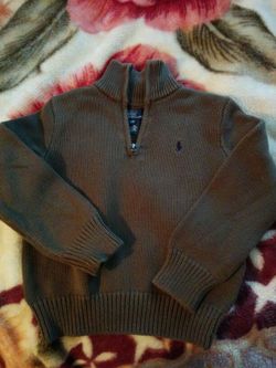 Excellent condition ralph lauren polo sweater size 3t