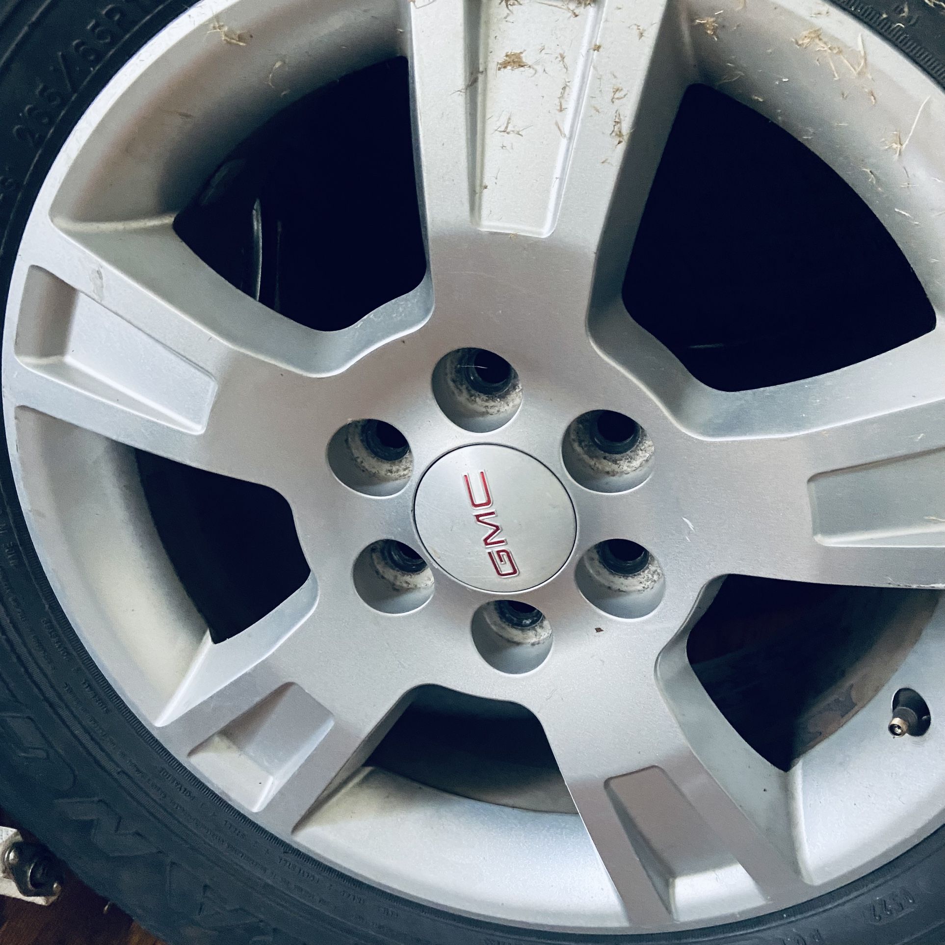 Tire rims