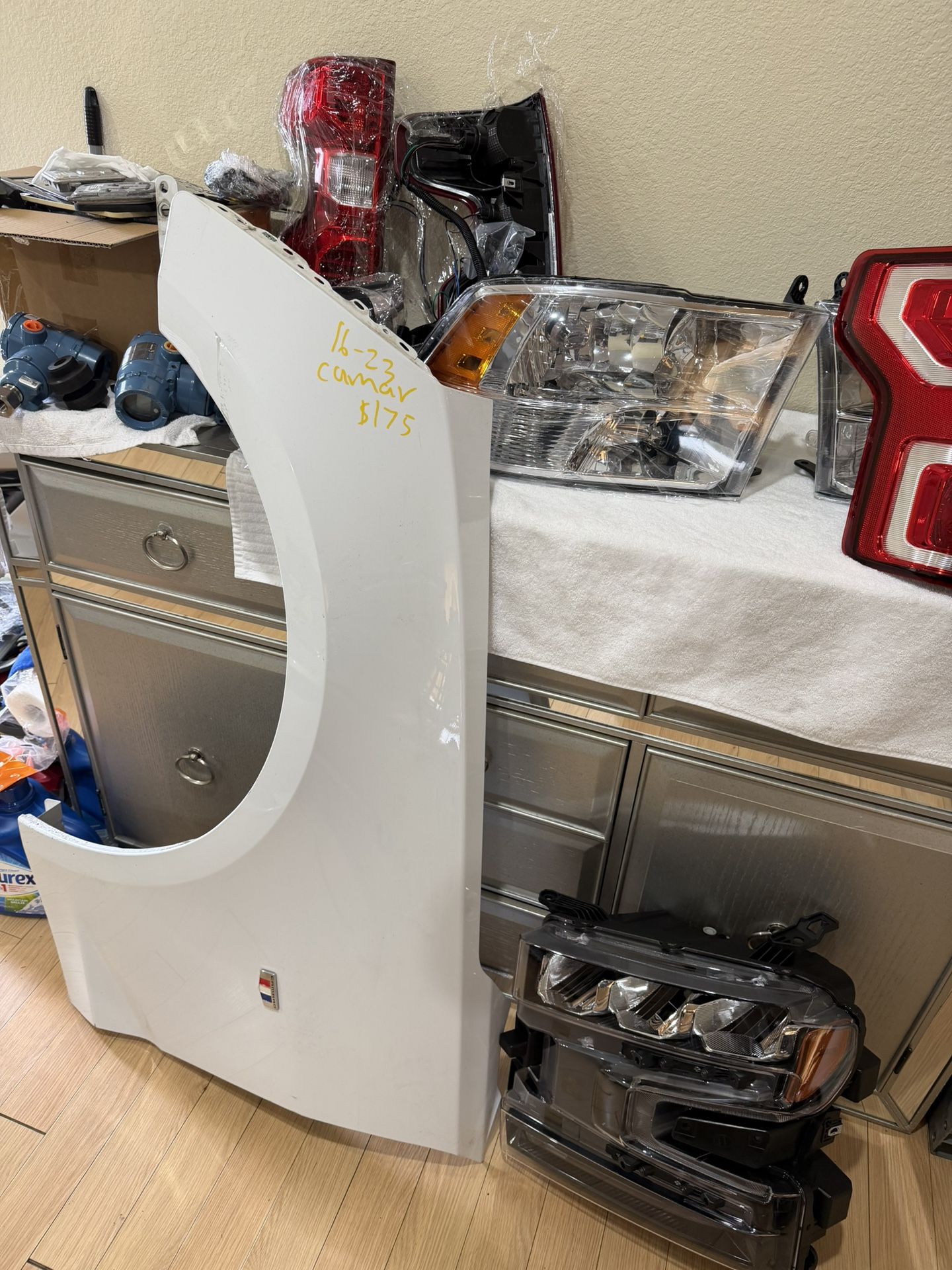 2016-2023 chevy camaro fender