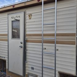 84 Six Pac Cab Over Camper