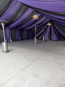 Canopies With Draping, Different Size, Tables, Chairs And More. Carpas Decoradas De Diferentes Medidas, Mesas, Sillas, Toro Mecánico Y Mucho Más.
