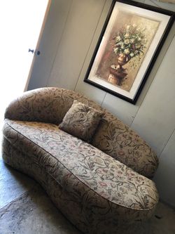 Loveseat sofa / Frame Included