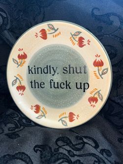 Ain’t Your Granny’s hanging plates