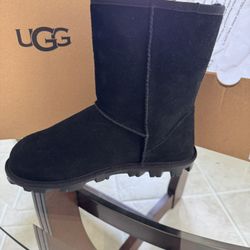 UGG Essential Bootie Size 8