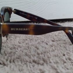 Burberry Sunglasses 