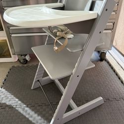 Stokke Tripp Trapp high chair