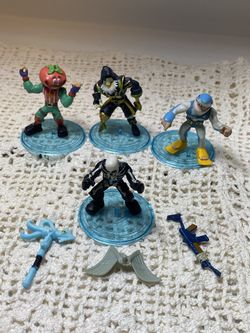Lot Of 4 Fortnite Action Figures Plus Accessories