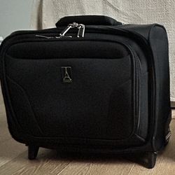 TravelPro Under The Seat Luggage Set