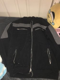 Men’s sweater