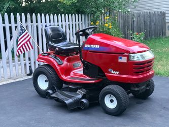 Craftsman GT5000 Tractor 48” cut, hydro, Briggs I/C 20hp 694cc twin. Immaculate.