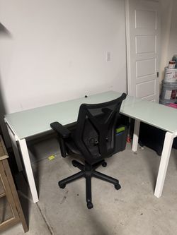 Modern Desk and Chair
