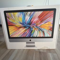 Desktop computer with original box-everything included